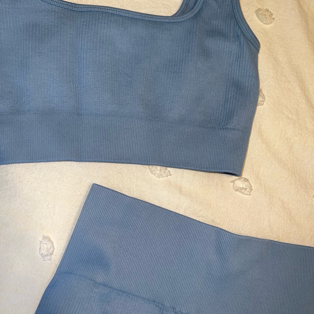 Blue Workout set! - Picture 3 of 4